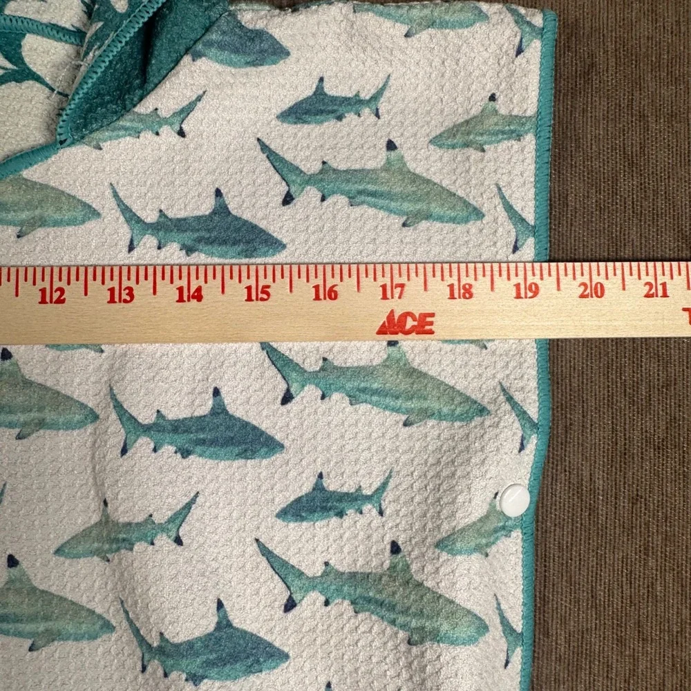 Aloha Kids Shark Print Hooded Beach Poncho Towel Teal White Size 1-3 Years